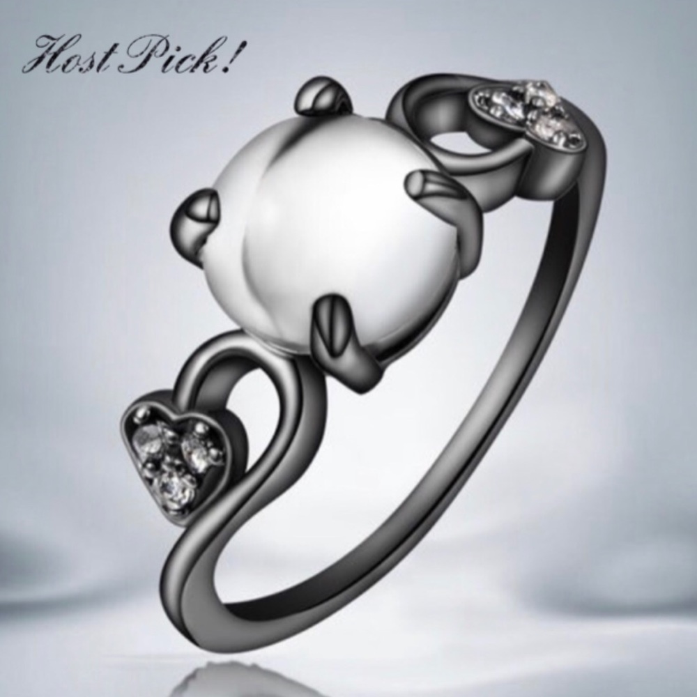 Black Gold Clear Round Stone Twisted Heart Ring - Picture 1 of 9
